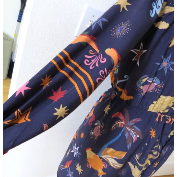 America & Beyond Dark Night Celestial Print Dress Medium NWOT - Picture 3 of 13